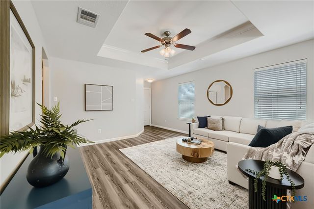 137 Pine Arbol, Buda, TX 78610
