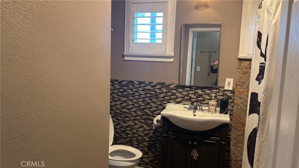 Image 9 of property listing at 11979 Olive, Norwalk, CA 90650