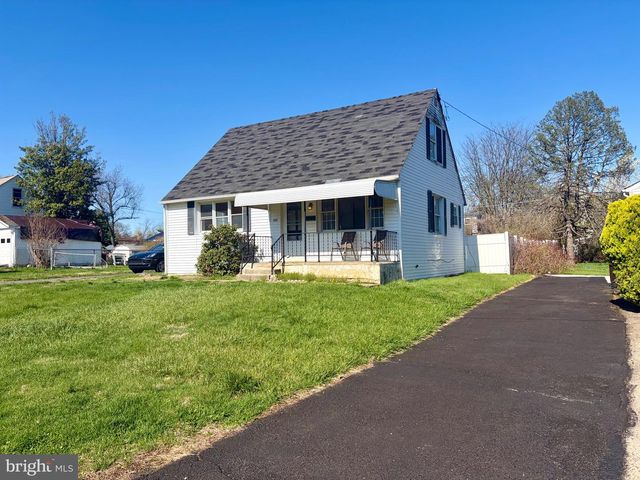 1341 CORRY AVE, Bensalem, PA 19020