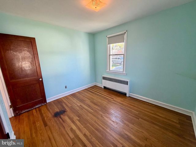 1341 CORRY AVE, Bensalem, PA 19020
