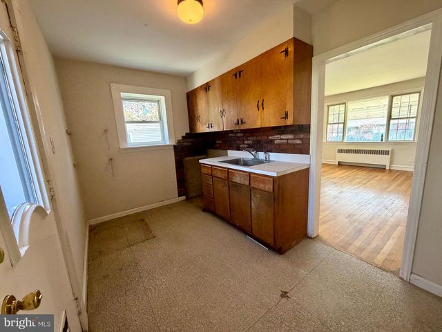 1341 CORRY AVE, Bensalem, PA 19020