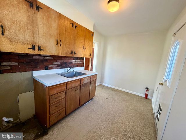 1341 CORRY AVE, Bensalem, PA 19020