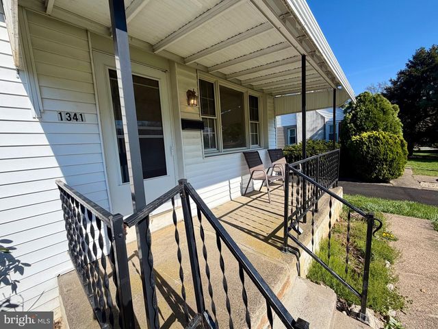 1341 CORRY AVE, Bensalem, PA 19020