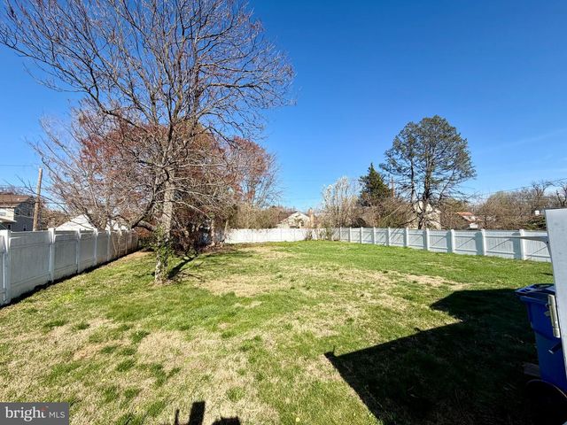 1341 CORRY AVE, Bensalem, PA 19020