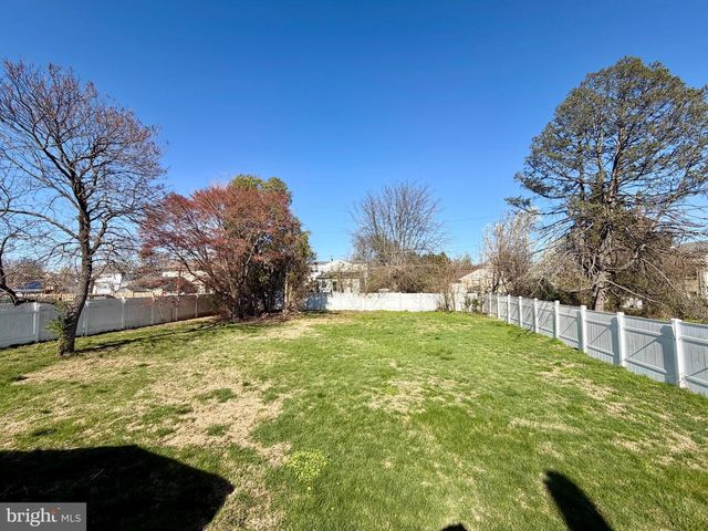 1341 CORRY AVE, Bensalem, PA 19020