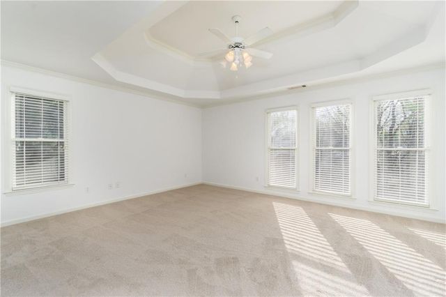 8670 Woodland View Drive, Gainesville, GA 30506