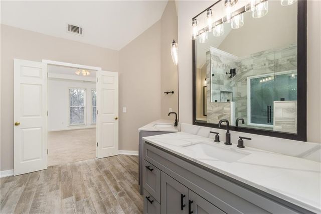 8670 Woodland View Drive, Gainesville, GA 30506