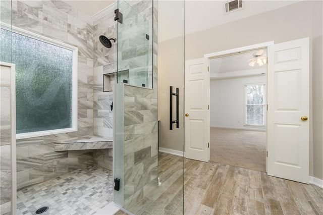 8670 Woodland View Drive, Gainesville, GA 30506