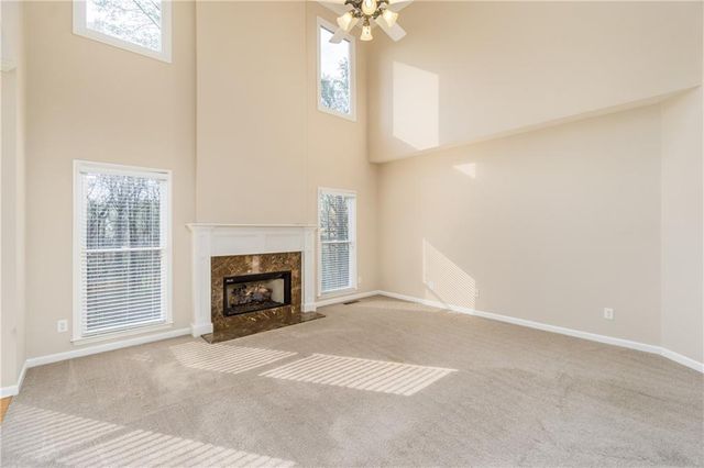 8670 Woodland View Drive, Gainesville, GA 30506