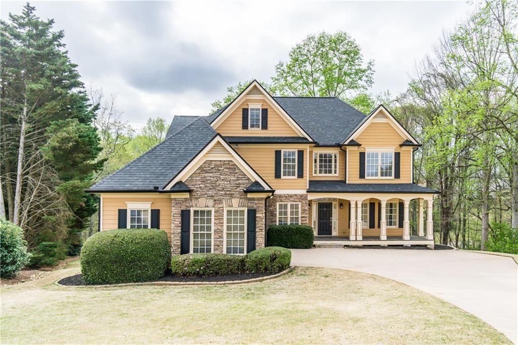 8670 Woodland View Drive, Gainesville, GA 30506