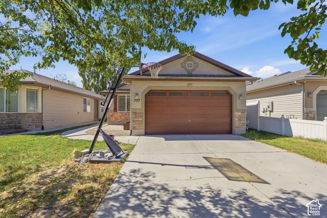 777 N SKIPTON DR, North Salt Lake, UT 84054