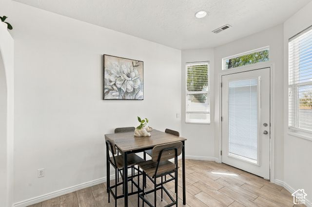 777 N SKIPTON DR, North Salt Lake, UT 84054