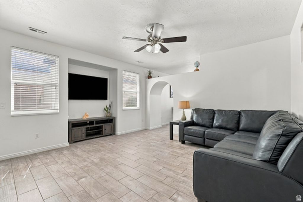 777 N SKIPTON DR, North Salt Lake, UT 84054 — photo 4