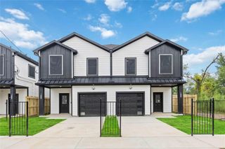 6726 Paris Street A-B, Houston, TX 77021