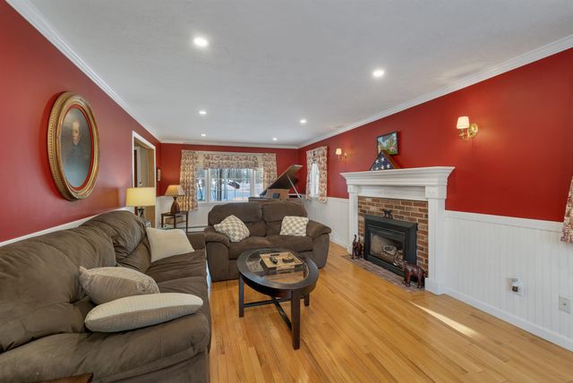 22 Nancy Court, Alton, NH 03809