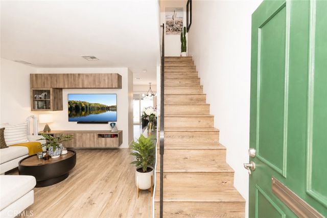 659 E Lee, Azusa, CA 91702