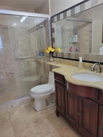 3233 NE 34th Street 322, Fort Lauderdale, FL 33308