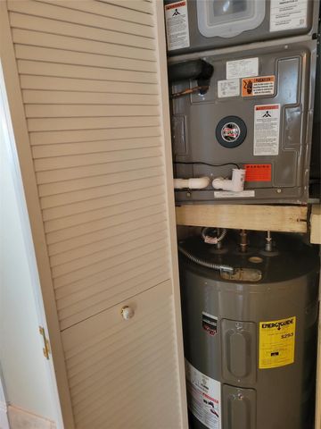 3233 NE 34th Street 322, Fort Lauderdale, FL 33308