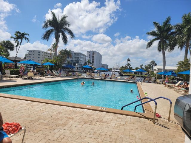 3233 NE 34th Street 322, Fort Lauderdale, FL 33308
