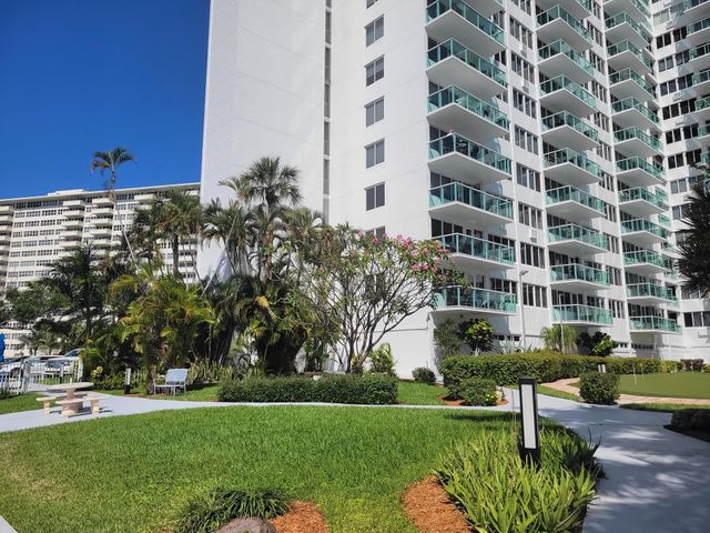 3233 NE 34th Street 322, Fort Lauderdale, FL 33308