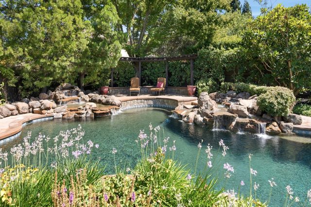 4602 Snowden Ct, Granite Bay, CA 95746
