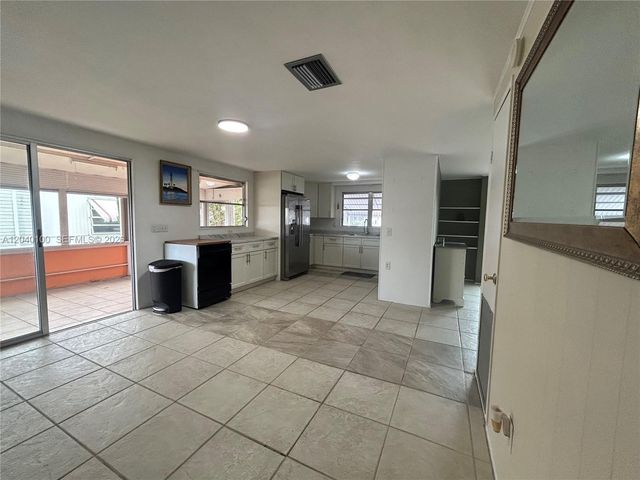 2341 SW 84th Ave, Davie, FL 33324