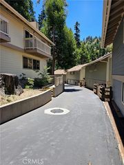 323 Canyon Crest, Lake Arrowhead, CA 92352