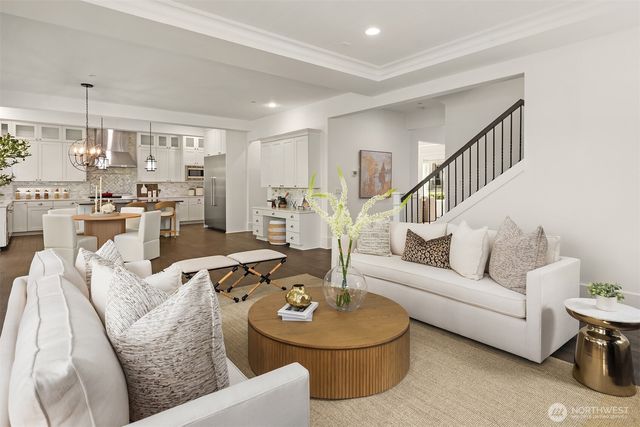 10610 NE 28th Street, Bellevue, WA 98004