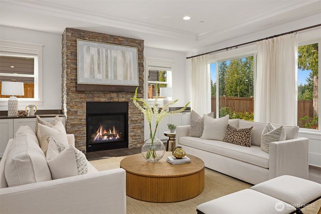 10610 NE 28th Street, Bellevue, WA 98004