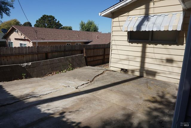 427 Ladera Dr, Vallejo, CA 94591