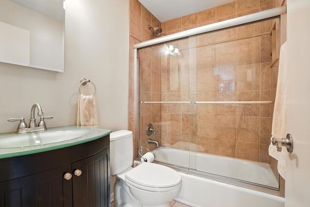 1431 W Cuyler Avenue 1S, Chicago, IL 60613