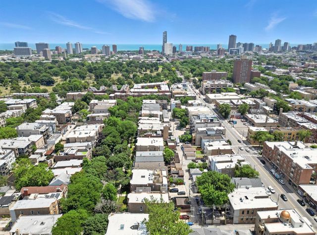 1431 W Cuyler Avenue 1S, Chicago, IL 60613