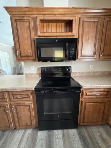 17077 NW 254th Street, Okeechobee, FL 34972