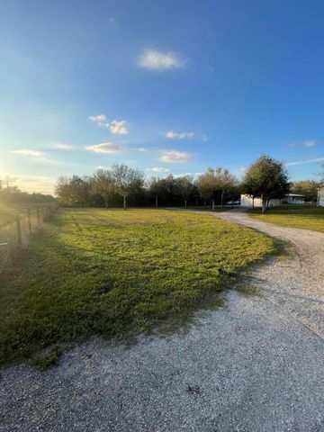 17077 NW 254th Street, Okeechobee, FL 34972