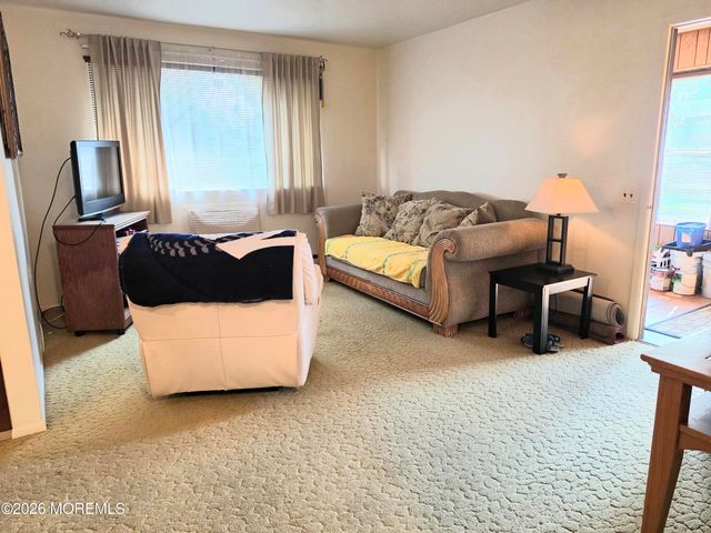 27 Salem Drive C, Whiting, NJ 08759