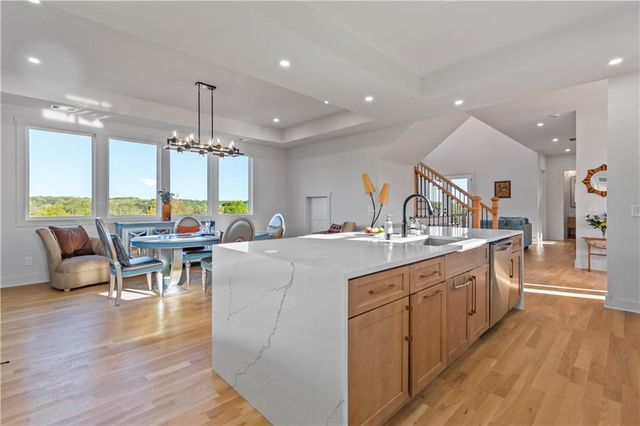 5746 Avalon Commons Way, Clermont, GA 30527