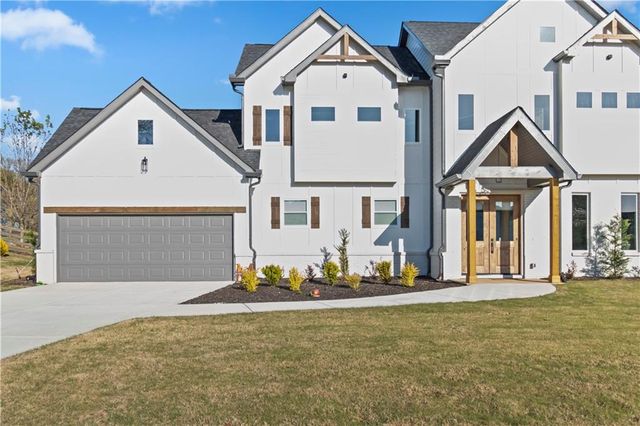 5746 Avalon Commons Way, Clermont, GA 30527