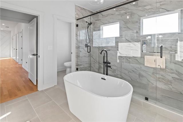 5746 Avalon Commons Way, Clermont, GA 30527