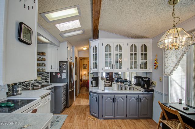 7750 E BROADWAY Road 906, Mesa, AZ 85208