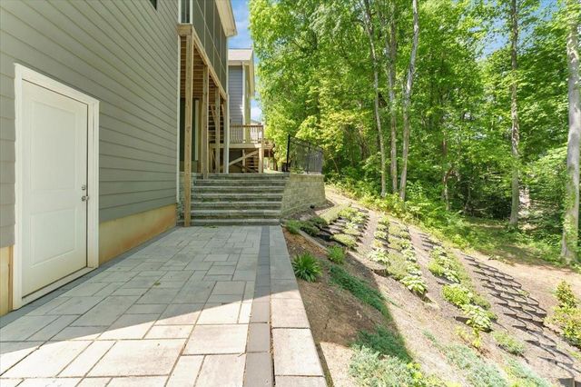 7304 Sedgebrook Drive W, Stanley, NC 28164