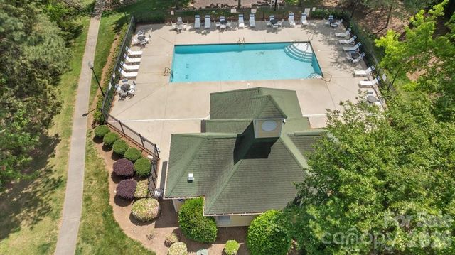 7304 Sedgebrook Drive W, Stanley, NC 28164