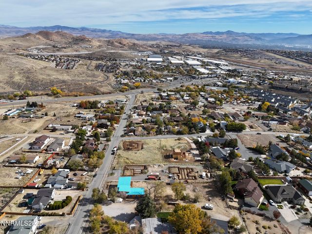 390 Hoge Road, Reno, NV 89506