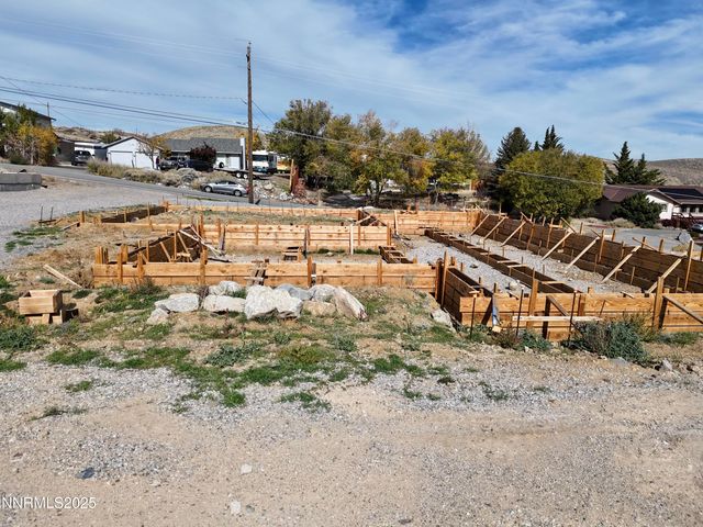 390 Hoge Road, Reno, NV 89506