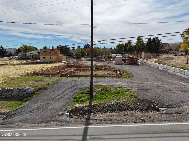 390 Hoge Road, Reno, NV 89506