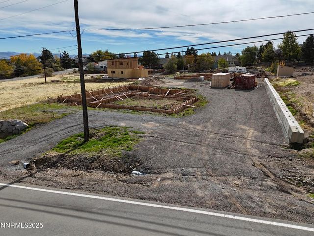 390 Hoge Road, Reno, NV 89506