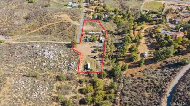 21080 Kimes, Perris, CA 92570