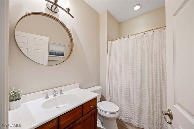 1821 Tarpon Bay DR S, Naples, FL 34119