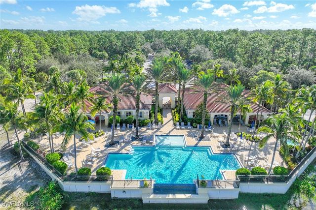 1821 Tarpon Bay DR S, Naples, FL 34119