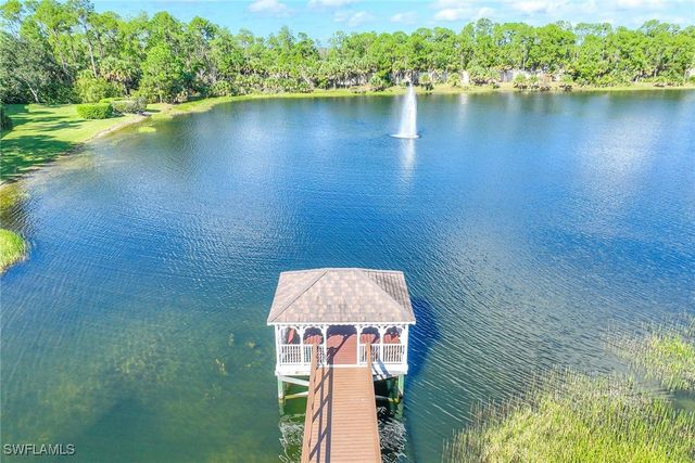 1821 Tarpon Bay DR S, Naples, FL 34119