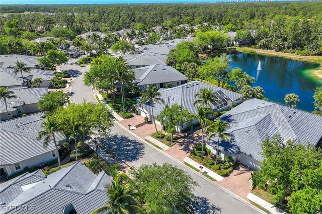 1821 Tarpon Bay DR S, Naples, FL 34119